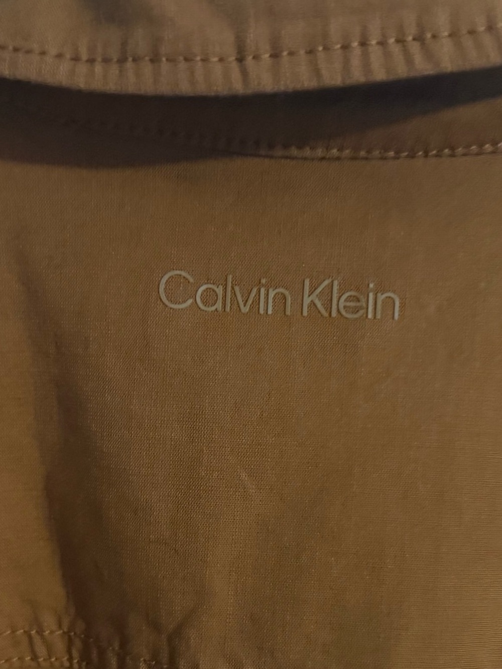 Calvin Klein Cropped Button Up - Picture 4 of 4